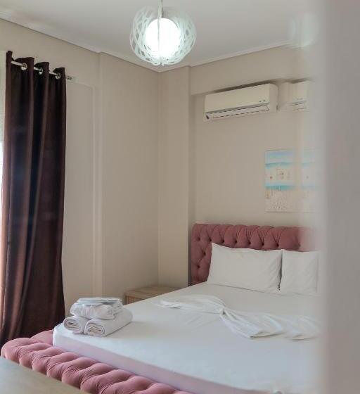 اتاق استاندارد با چشم‌انداز دریا, Sunrays