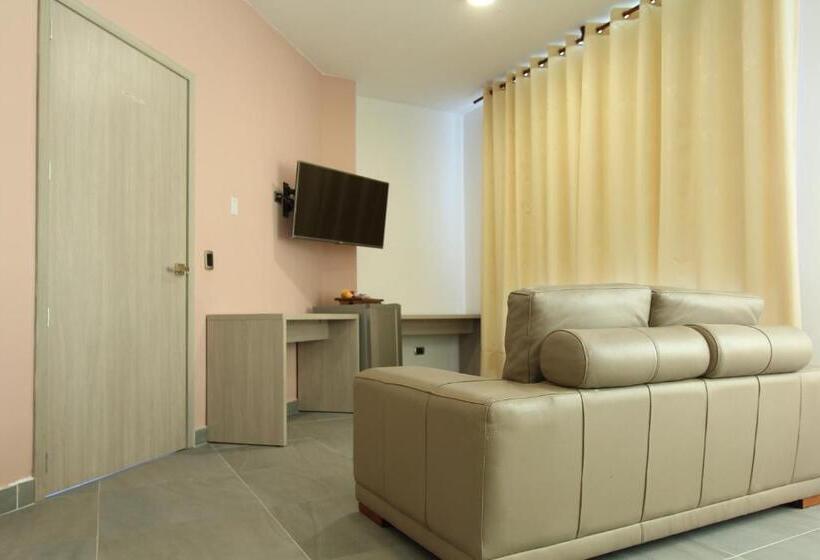 주니어 스위트 킹사이즈 침대, Ventura