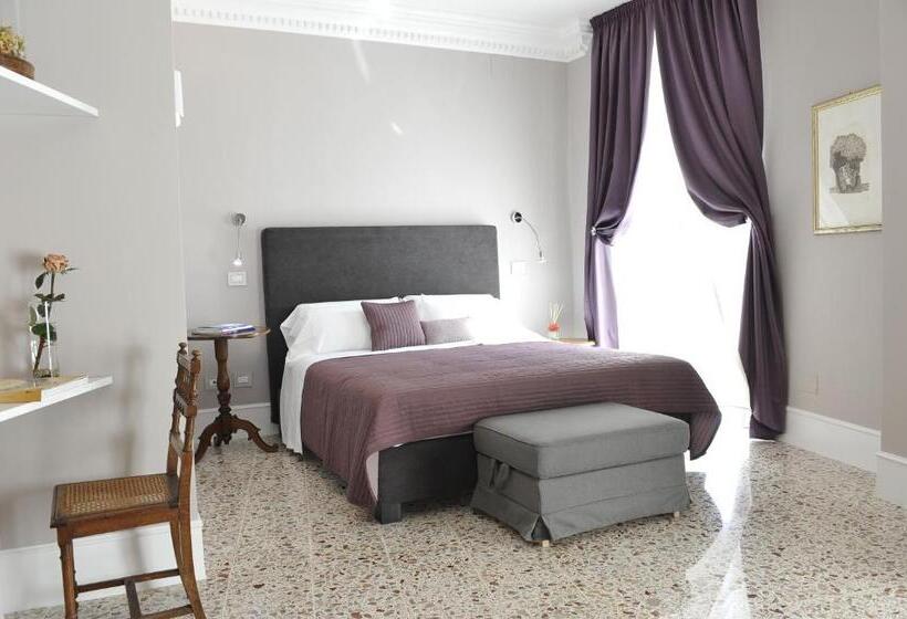 جناح جونيور, Palazzo Del Senatore