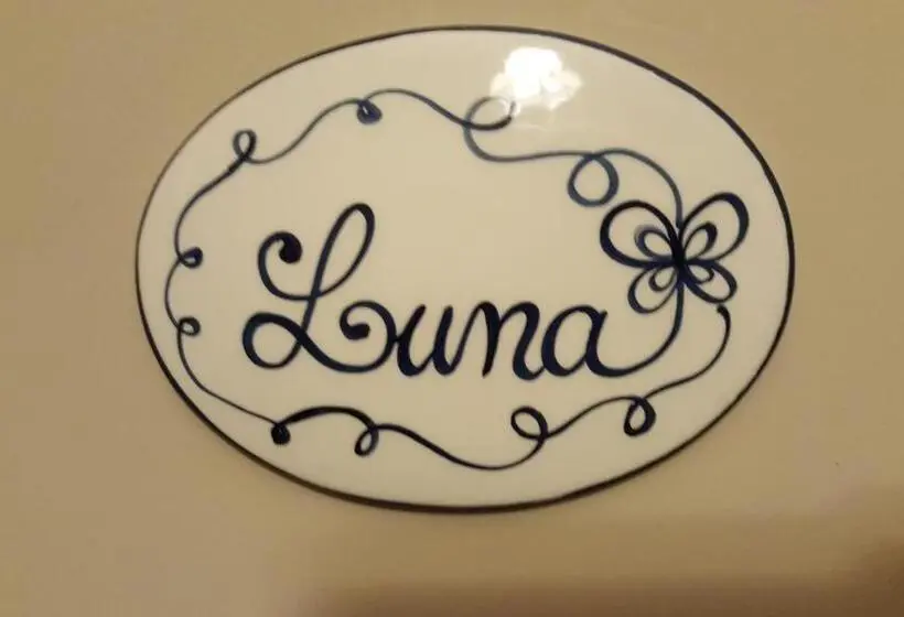 バスルーム共有のトリプルスタンダード, B&b Villa Elvira