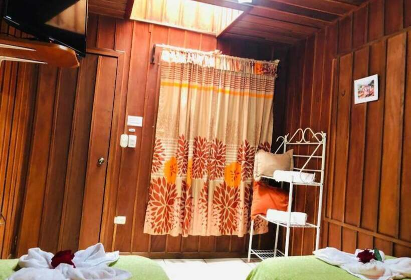 חדר סטנדרט חדר אמבטיה משותף, Cabinas Lupita