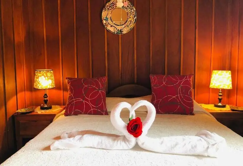 اتاق استاندارد, Cabinas Lupita