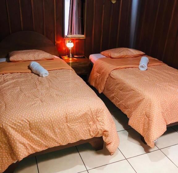 חדר סטנדרט חדר אמבטיה משותף, Cabinas Lupita