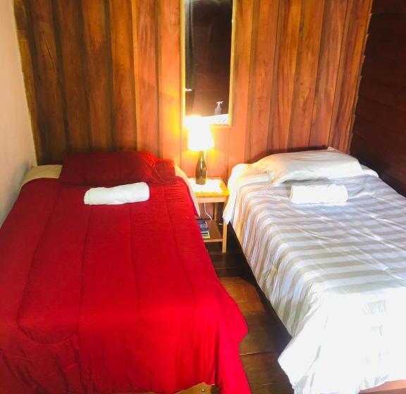 غرفة قياسية حمام مشترك, Cabinas Lupita