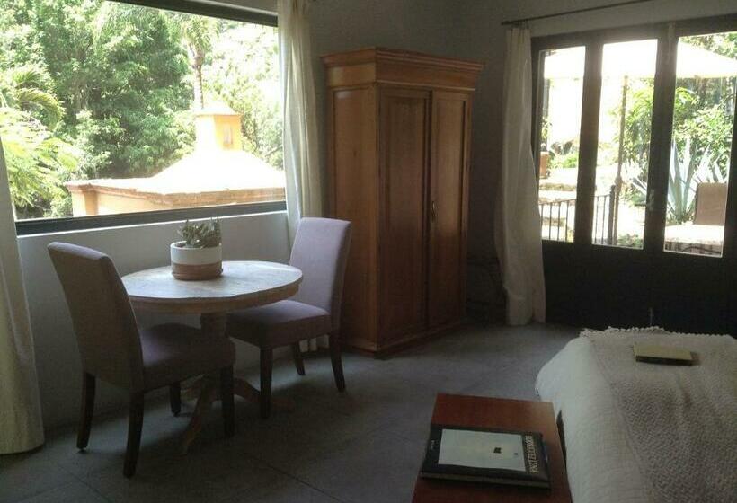 Номер Deluxe Кровать Кинг, Casa Alamillo Hotel Boutique