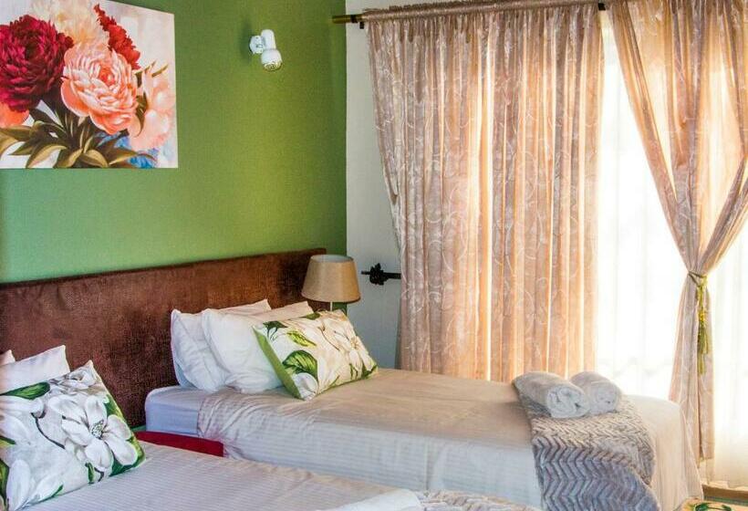 اتاق استاندارد, Rozendal Guest House