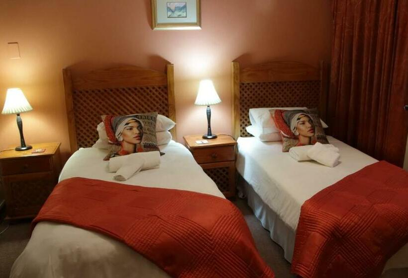 Quarto Estandar, Rozendal Guest House