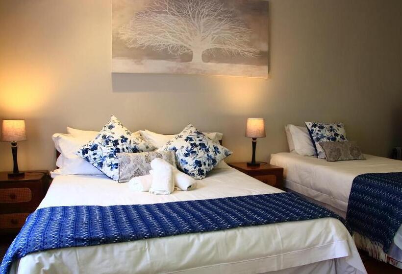 اتاق خانوادگی, Rozendal Guest House