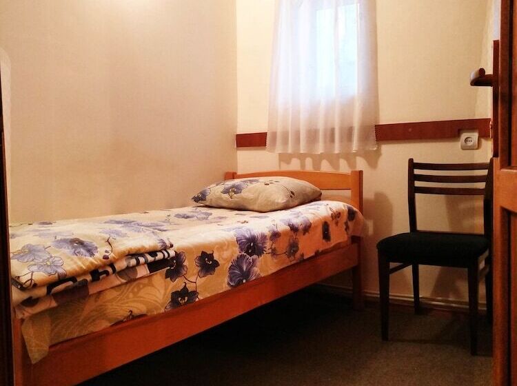 اتاق عادی یک تخته, Hostel Sakharov & Tours