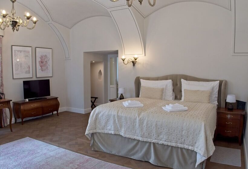 سوییت, Château Gbeľany