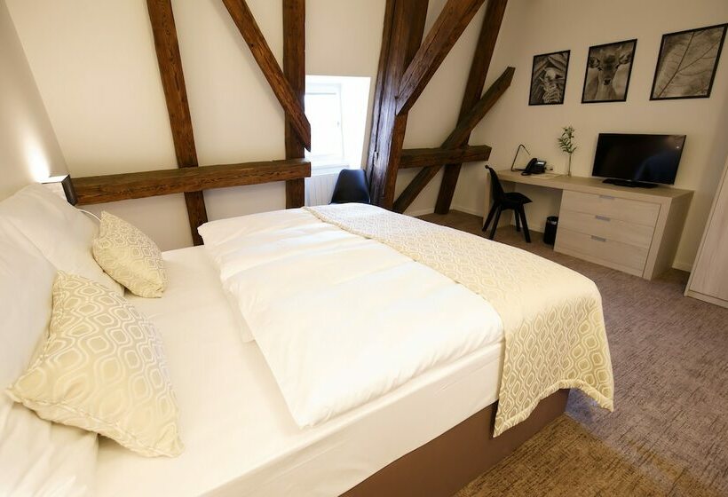 Standard Room, Château Gbeľany