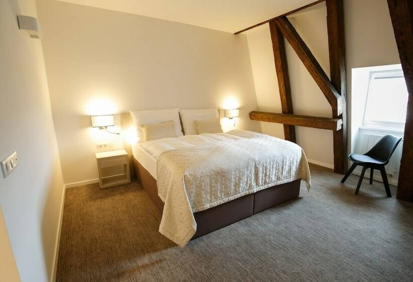 اتاق استاندارد, Château Gbeľany