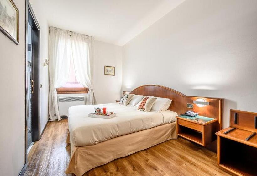 اتاق عادی, Daunia