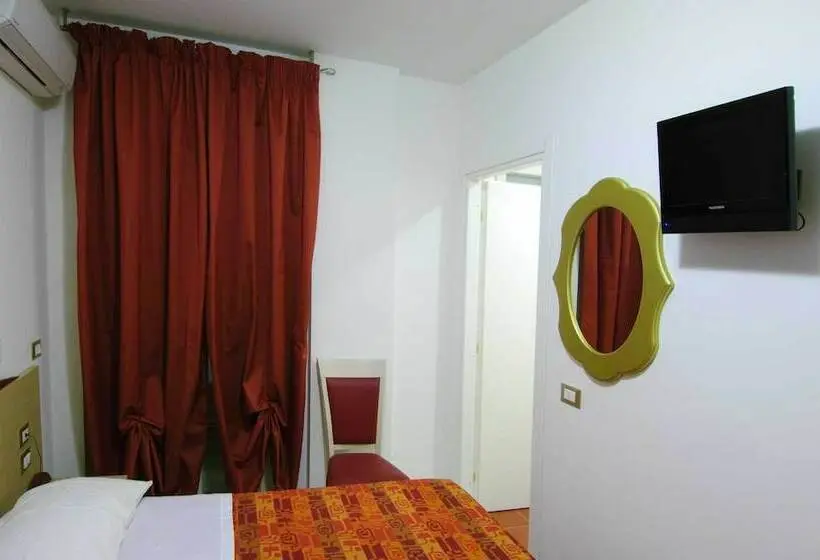 اتاق لوکس, Eva