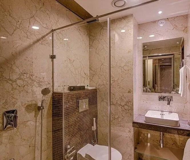 Chambre Supérieure, Lilac