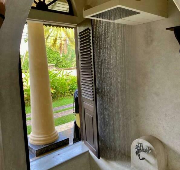 豪华房间, Pedlars Manor