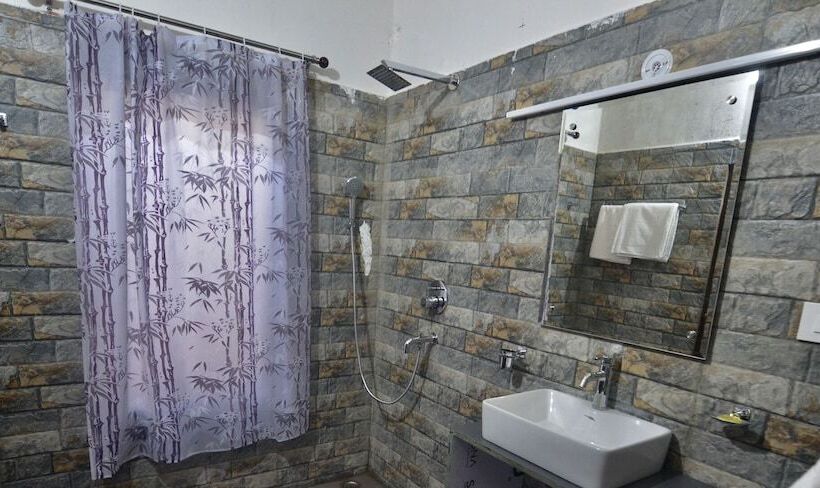 豪华房间, Uttarakhand Resort
