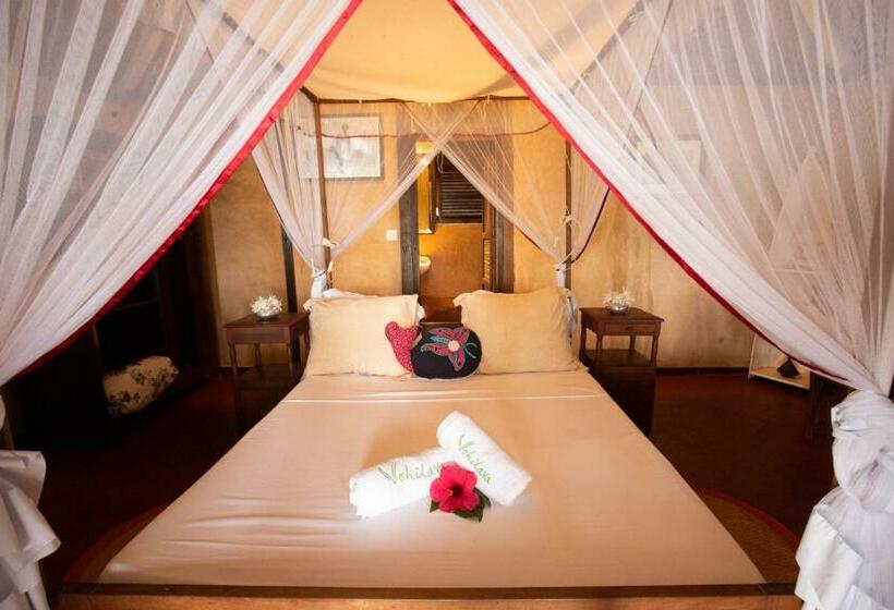 بانگلوی استاندارد, Villas De Vohilava