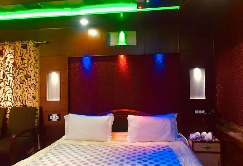 Deluxe-huone, Pine View Resort