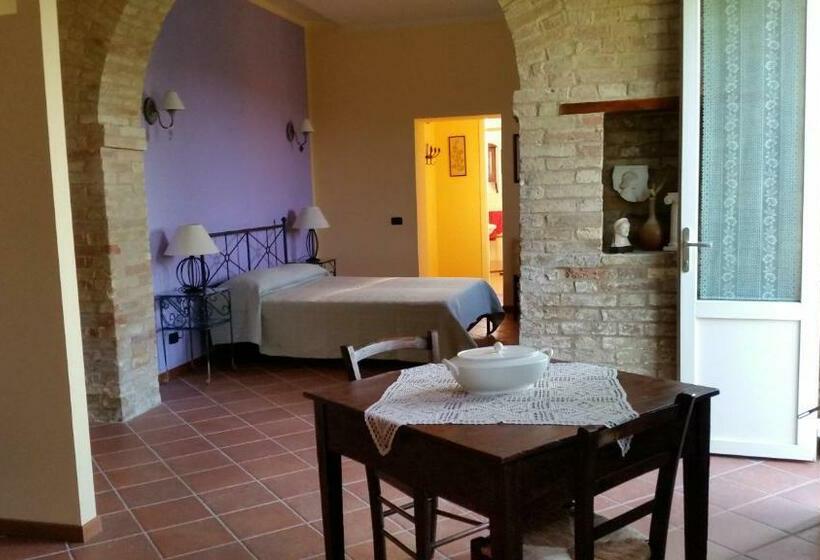 Номер Стандарт, B&b Cervare