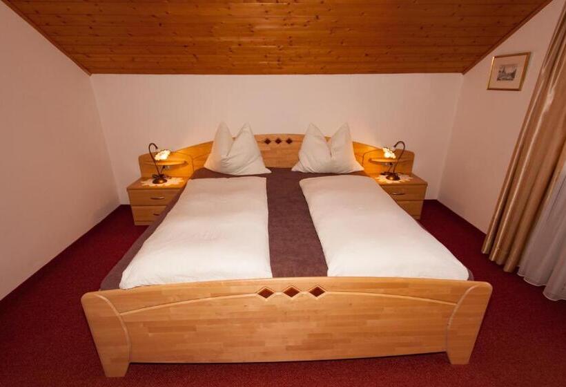 חדר סטנדרט עם מרפסת, Oberlechnerhof