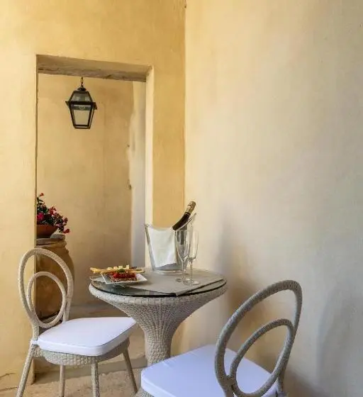 キングサイズベッドのスイートルーム, Villa Scorzi   Relais De Charme