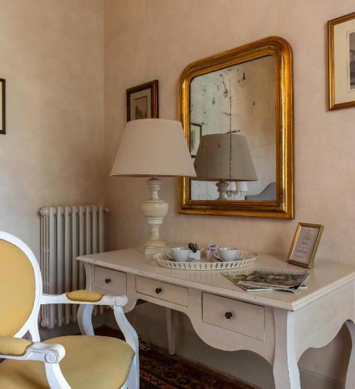 חדר סטנדרט נוף לבריכה, Villa Scorzi   Relais De Charme