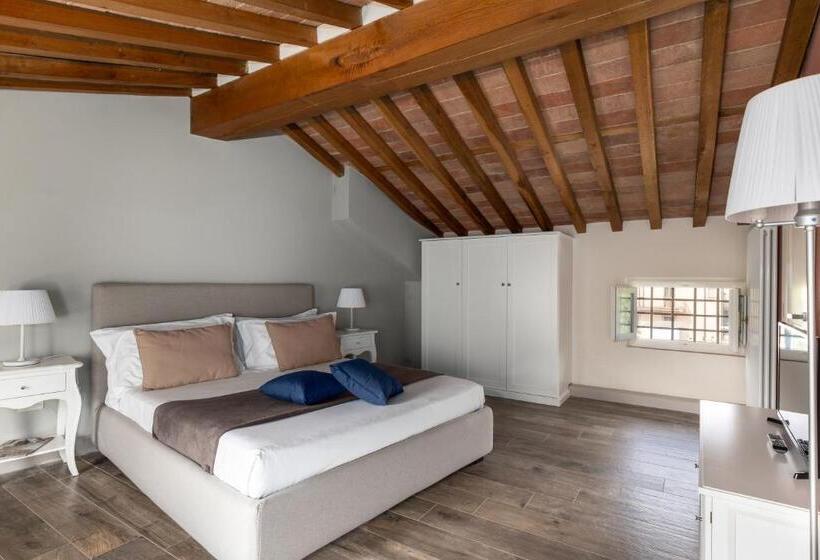 סוויטת ג'וניור נוף לגינה, Villa Scorzi   Relais De Charme