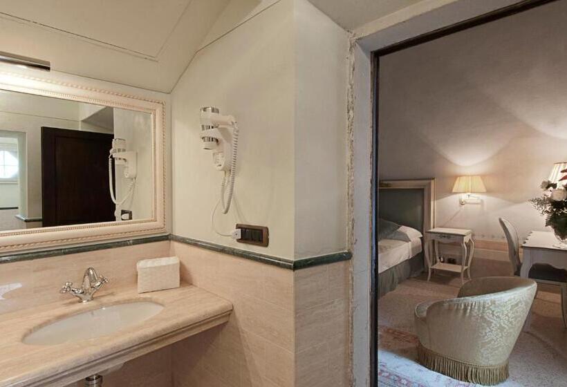 סוויטה, Villa Scorzi   Relais De Charme