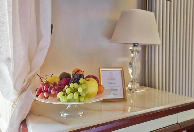 סוויטה עם טרסה, Villa Scorzi   Relais De Charme