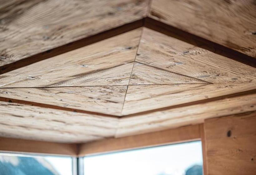 غرفة دور أخير, Alpen Suites Brandnertal