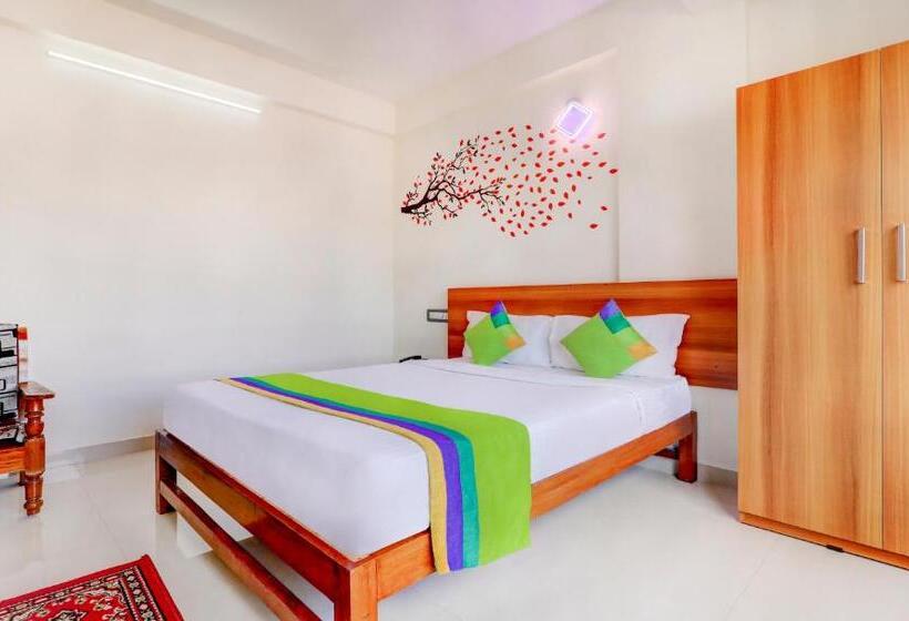 Standard-huone, Treebo Atithi Comforts, 1 Km From Nisargadhama Forest
