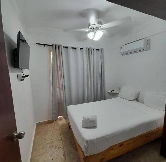 スタンダードルーム, Las Palmeras By Graziano