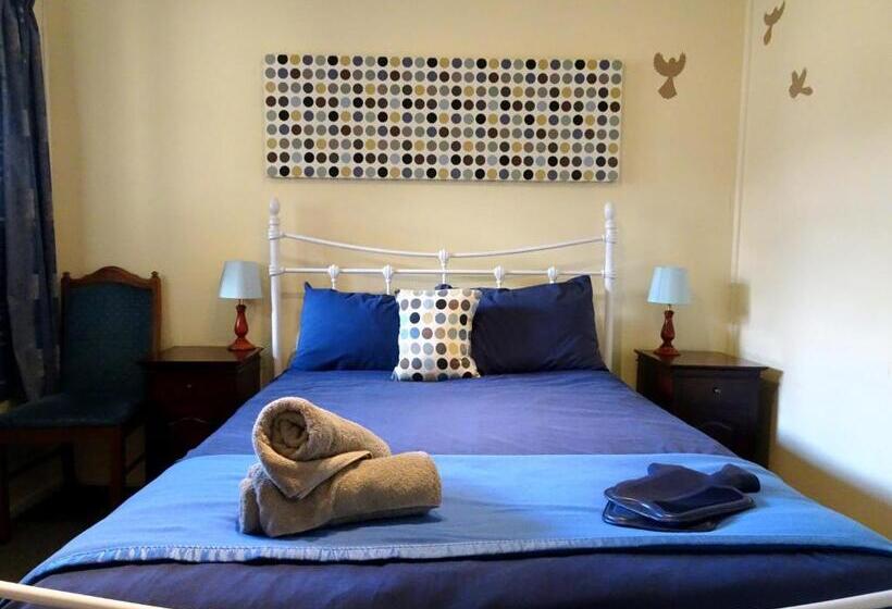 חדר אקונומי, Kinloch Wilderness Retreat