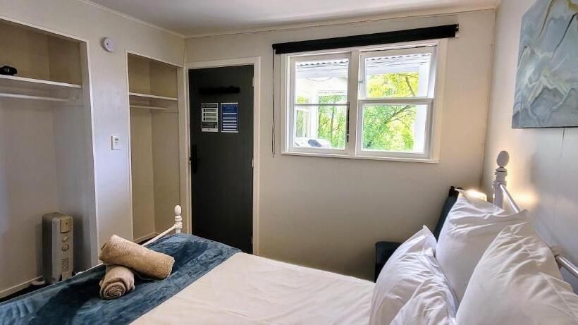 Quarto Economy, Kinloch Wilderness Retreat