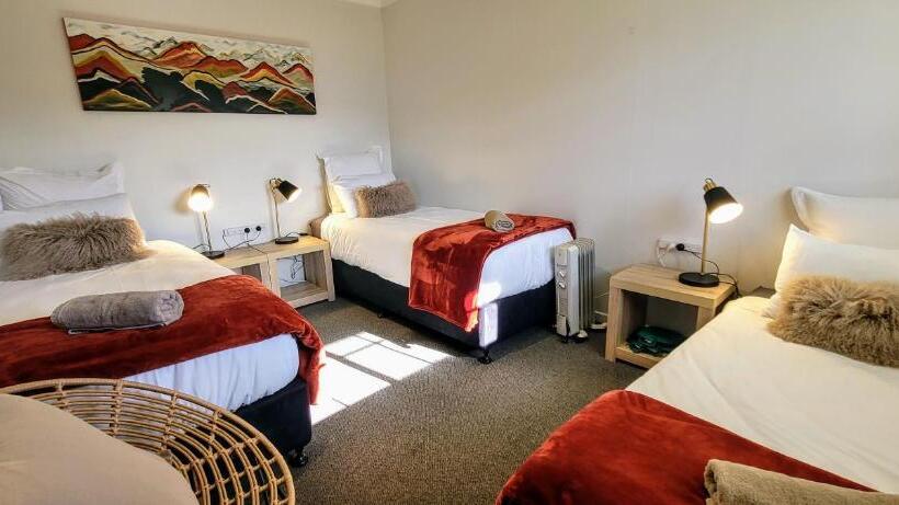 חדר סטנדרט לשלושה, Kinloch Wilderness Retreat