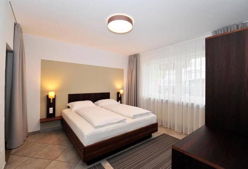 Люкс с Балконом, Apparthotel Calma