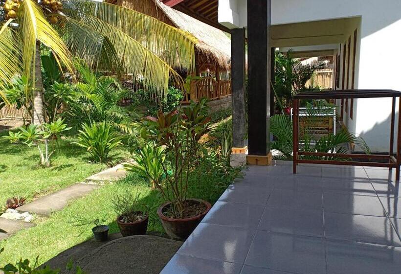 اتاق استاندارد, Dewi Garden Guesthouse