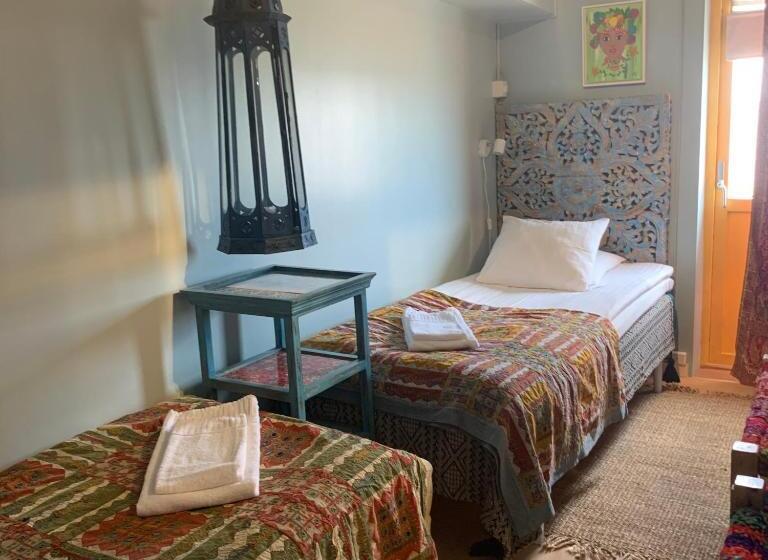 חדר סטנדרט לארבעה נוף לים, Flipflop Beach Bar & Rooms