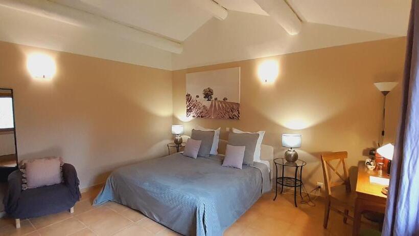 스탠다드 룸, Le Mas Des Vergers