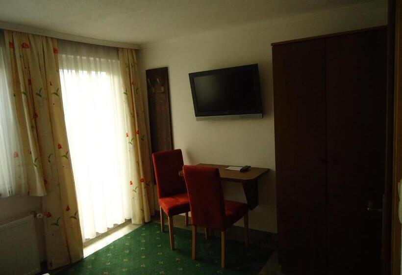 Номер Стандарт, Dorfgasthof Schlösslstube