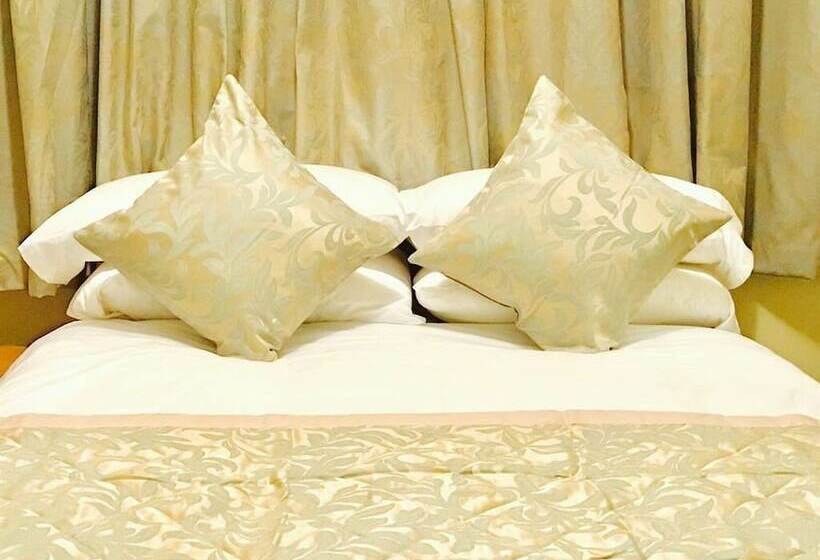 스탠다드 룸, Grainger House