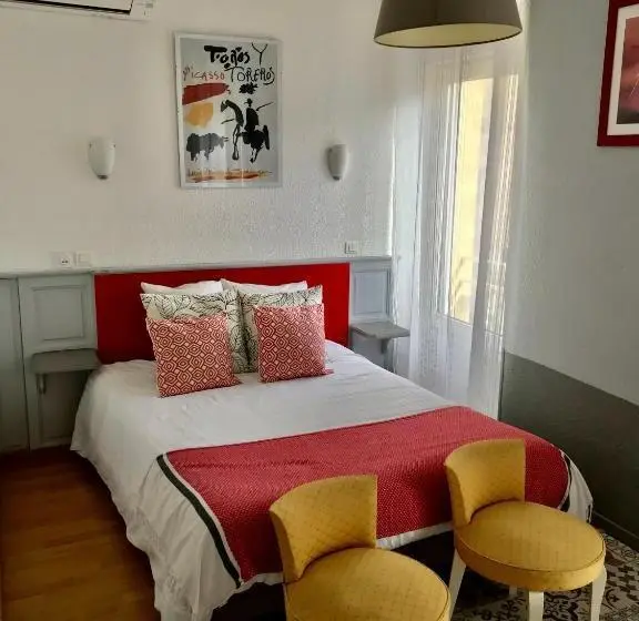 Standard-huone Terassi, Hôtel La Tour Des Fées