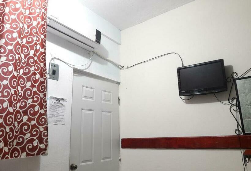 스탠다드 룸, Naj Kin