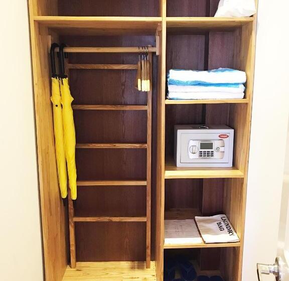 اتاق خانوادگی, Peppercorn Beach Resort