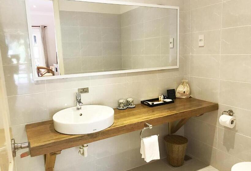 اتاق استاندارد با چشمانداز باغ, Peppercorn Beach Resort