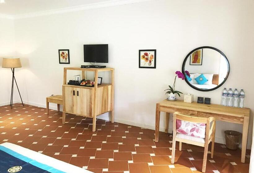 اتاق خانوادگی با چشمانداز باغ, Peppercorn Beach Resort