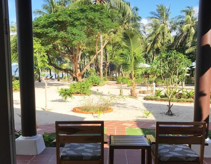 اتاق استاندارد با چشمانداز دریا, Peppercorn Beach Resort