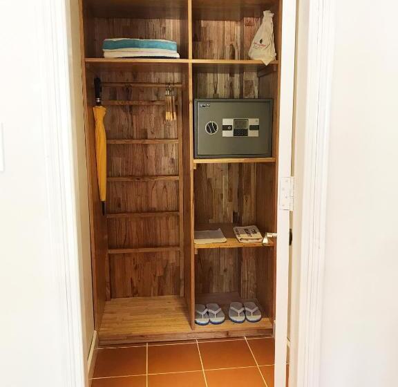 اتاق استاندارد با چشمانداز دریا, Peppercorn Beach Resort