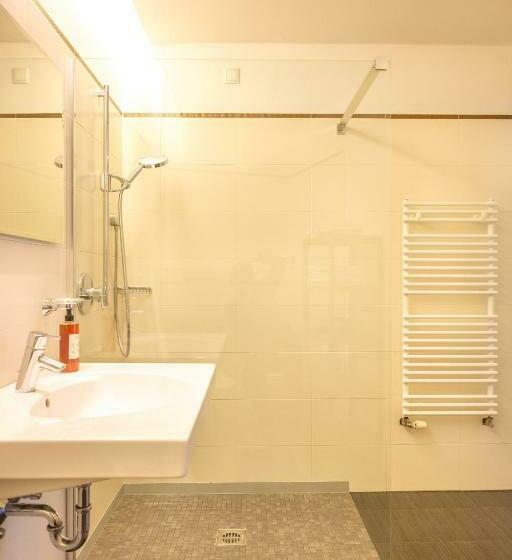 デラックスルーム, Pustertalerhof